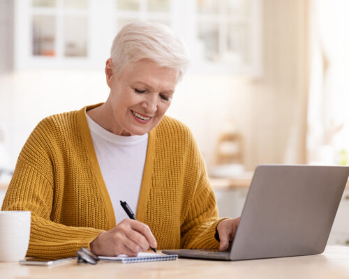 Life Transitions: When and How to Apply for Medicare